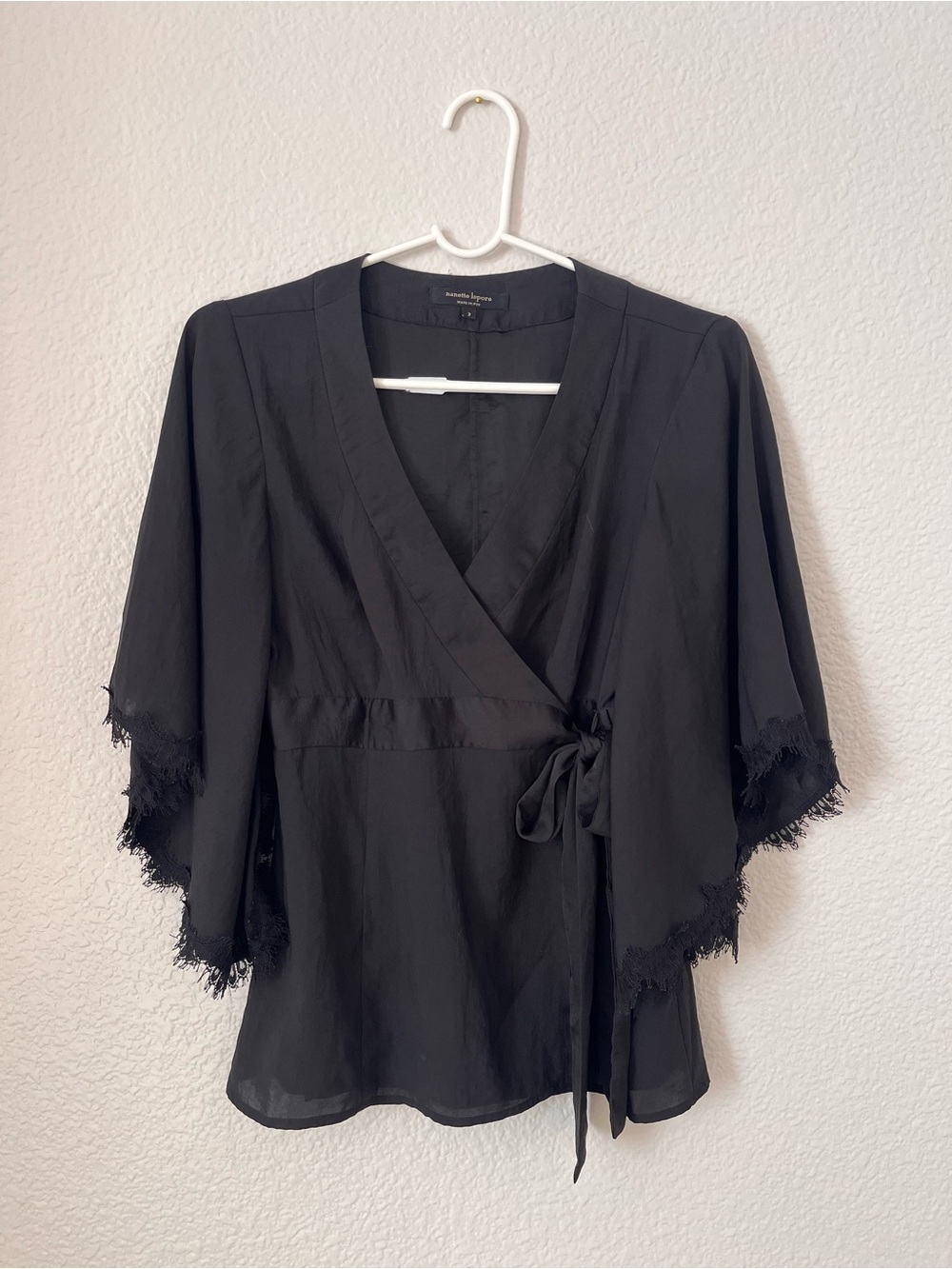 Nanette Lepore Wrap Kimono Top with Lace Trim Black Size 2